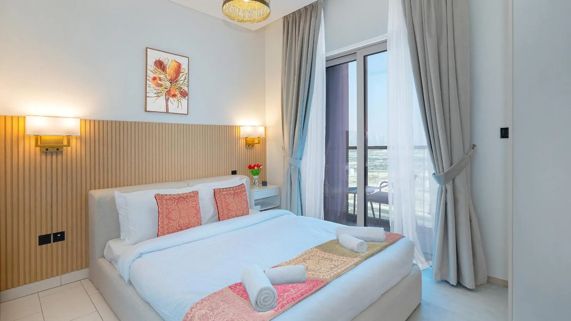 Apartment Modern 1Br Oasis In Sobha Creek Vista A, Mbr City - Allsopp & Allsopp Dubai