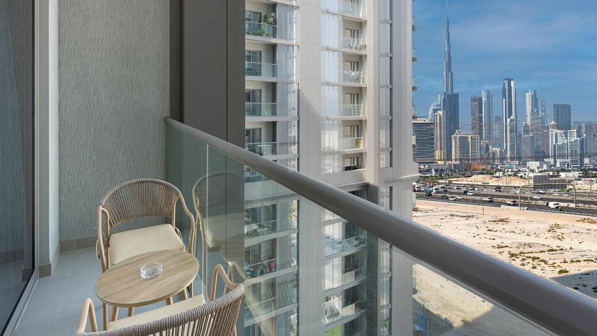 Modern 1Br Oasis In Sobha Creek Vista A, Mbr City - Allsopp & Allsopp Dubai